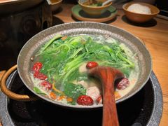 -吃饭皇帝大(长宁龙之梦店)