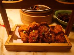 -弄堂里(西溪龙湖天街店)