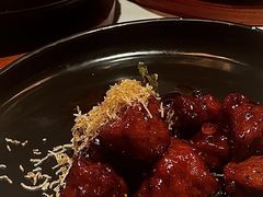 红酒泡沫牛仔粒-荟廷·晶萃(陆家嘴尚悦湾店)