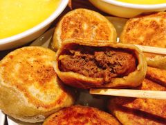 -清真吴记门钉肉饼·喜多利