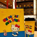 Hello Kitty联名纸杯+奶香瓜茶！