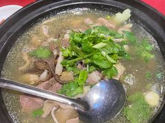 -谢老五跷脚牛肉·非遗传承店