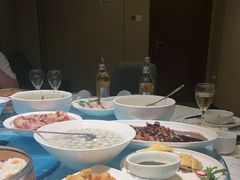 -侬佳蒸菜馆(听潮店)