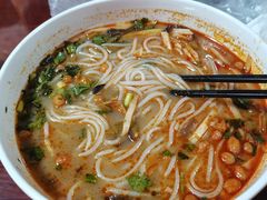-螺丰汇柳州螺蛳粉(苹果园地铁站F口店)