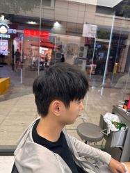 -乾健·烫染·接发SALON
