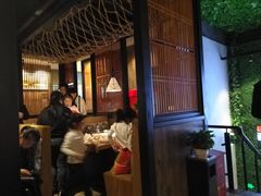 大堂-江渔儿酸菜鱼(东二环泰禾店)