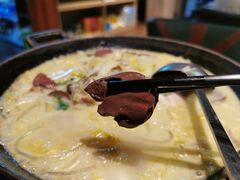 杀猪菜-四姐妹东北饺子(沙尾路店)