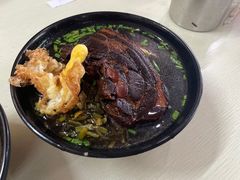 大肉面-小龙大肉面馆