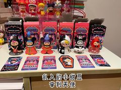 -泡泡玛特POPMART(上海环球港店)