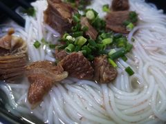 -一品郑记重庆牛肉米线馆(东泰路店)