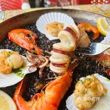 虹桥机场落地吃什么｜西班牙海鲜铁盘饭不可错过