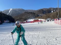-亚布力新体委滑雪场