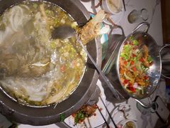 -小凤庭·地道湖北菜武昌鱼·藕汤(38年黄鹤楼店)