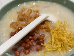 荔湾艇仔粥-喜势点·糖沙翁手工茶点·本地人茶居(永庆坊店)