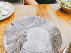 鲜毛肚-周幺妹重庆老火锅(银泰城总店)