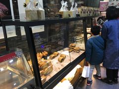 面包甜点陈列柜-THEME祖提(三峡广场店)