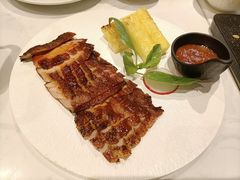 西贡炭烧烤猪颈肉配菠萝-美奈小馆·越南料理(中航城君尚购物中心店)