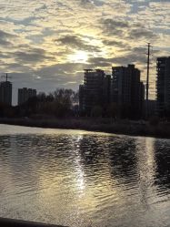 -乐茵敔山湾月子中心(独栋湖景店)