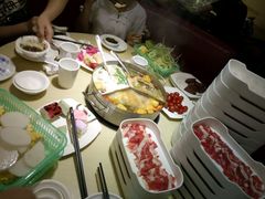 -蒙肥羊·酸汤潮牛·鲜牛肉火锅烤肉自助(岗顶店)