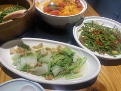 -九道菜有鸡鱼头(石鼓路店)