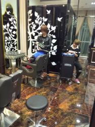 -八佰伴8008星级形象店