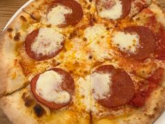 -城市大道红炉披萨烘焙坊