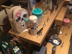 -星巴克(汾阳路店)