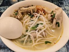 -桥香园云南过桥米线(金马碧鸡店)