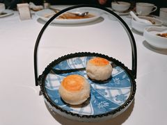 猫山王榴莲酥饼-新荣记(BFC外滩金融中心店)