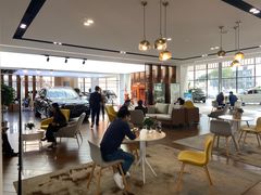 -宁波宝信宝马4S店(江北日湖店)