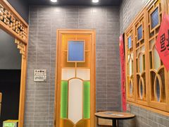 -茶理宜世(岭南站NOVA店)