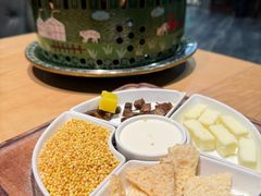 -哈啾嗨·新概念蒙餐(红星新城店)