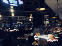 大堂-钱小奴海鲜自助黑金店(杭州滨江龙湖店)