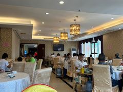 -御满江海鲜酒家(洛溪新城店)
