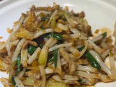 -魏铭鱼头捞饭(晋阳路店)