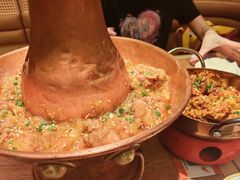 土司铜锅油焖鸡-浩海火燒雲傣家菜(芮欧百货店)