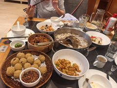 -黔蘑菇四季餐厅(观山湖店)