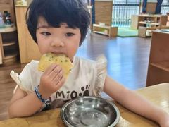 -七天萌宝·玛利娅蒙特梭利国际儿童之家(夏驾汇校区)