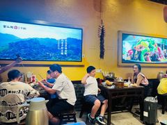 -富正毅三下锅·湘西韵味(天门山索道店)