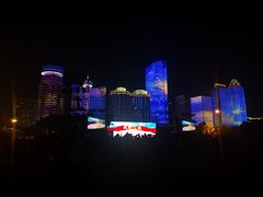 -万绿园