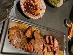 -铭牛烧肉·和牛海鲜自助(高新月牙湖店)