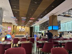 -飨食汇全日制餐厅·昆山皇冠假日酒店(九方店)