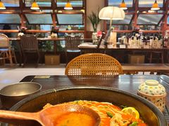 -银米·云南传统过桥米线(双廊黑金冠店)