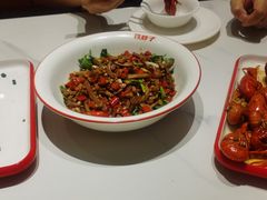-铁胖子口碑长沙菜·龙虾烧烤(赤岗社区店)