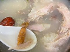 -长寿参鸡汤(朝韩风情街店)