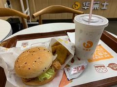 -华莱士·炸鸡汉堡(奥林花园店)