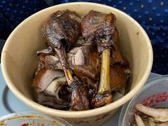 -王浩儿纪六孃甜皮鸭(乐山总店)