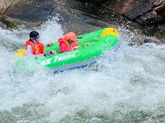 -雅鲁激流探险漂流