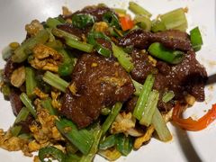 滑蛋小炒牛肉-绿茶餐厅(乐峰广场店)