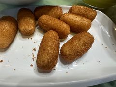 -水上人家民俗餐厅(洱海公园店)